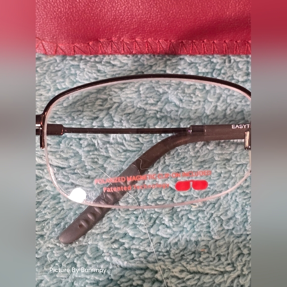 New Easytwist Glasses Frames With Eaaygrip Polarized Lens - Picture 8 of 10